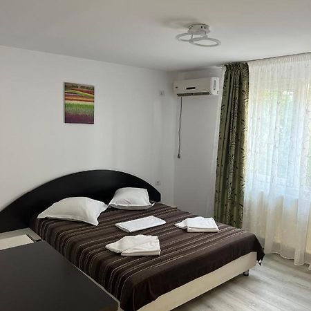Vila Iris Mamaia Nord Navodari Bagian luar foto