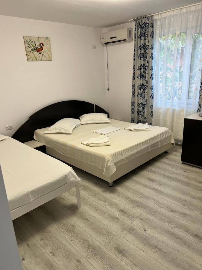 Vila Iris Mamaia Nord Navodari Bagian luar foto